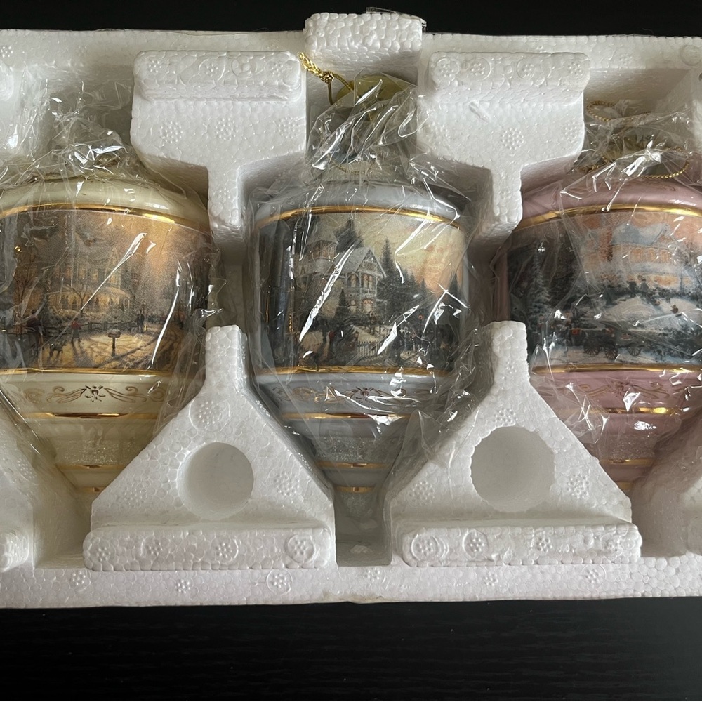 The Bradford Editions Thomas Kinkade’s Heirloom Glass Ornaments - Premier Issue